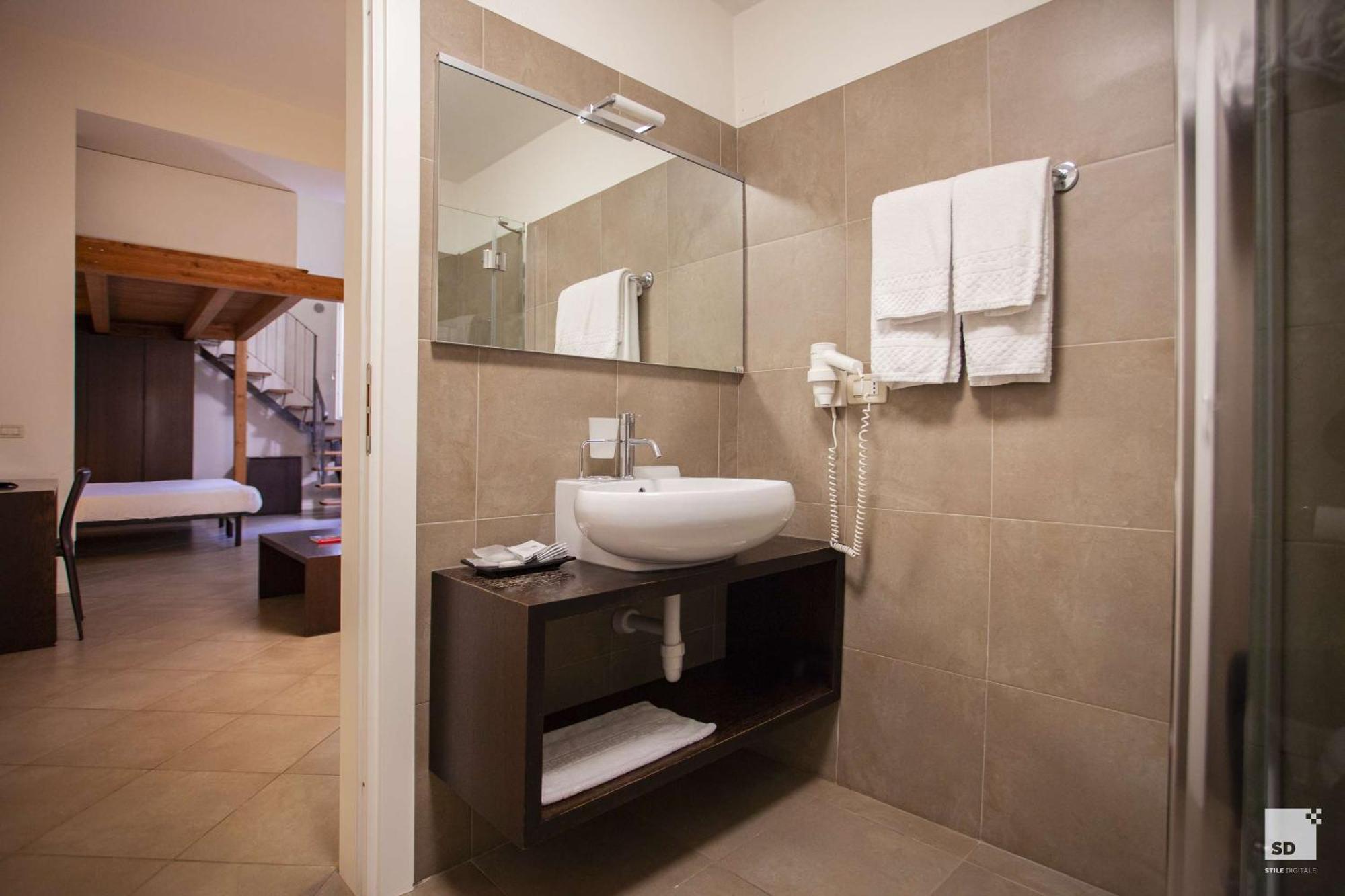 Roma 6.3 E I Banchieri Apartment *